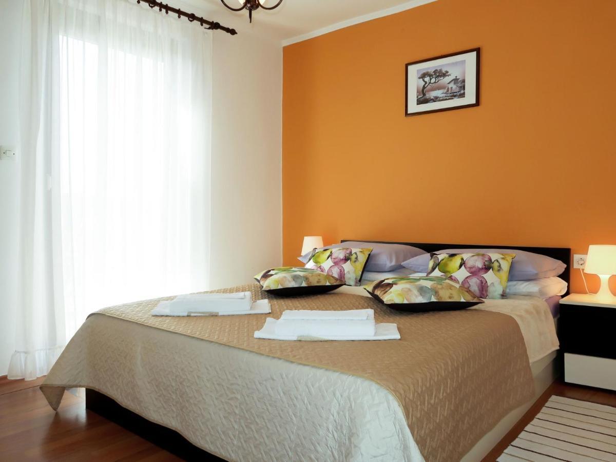 Palit Apartment Kolic - Rab317 By Interhome מראה חיצוני תמונה